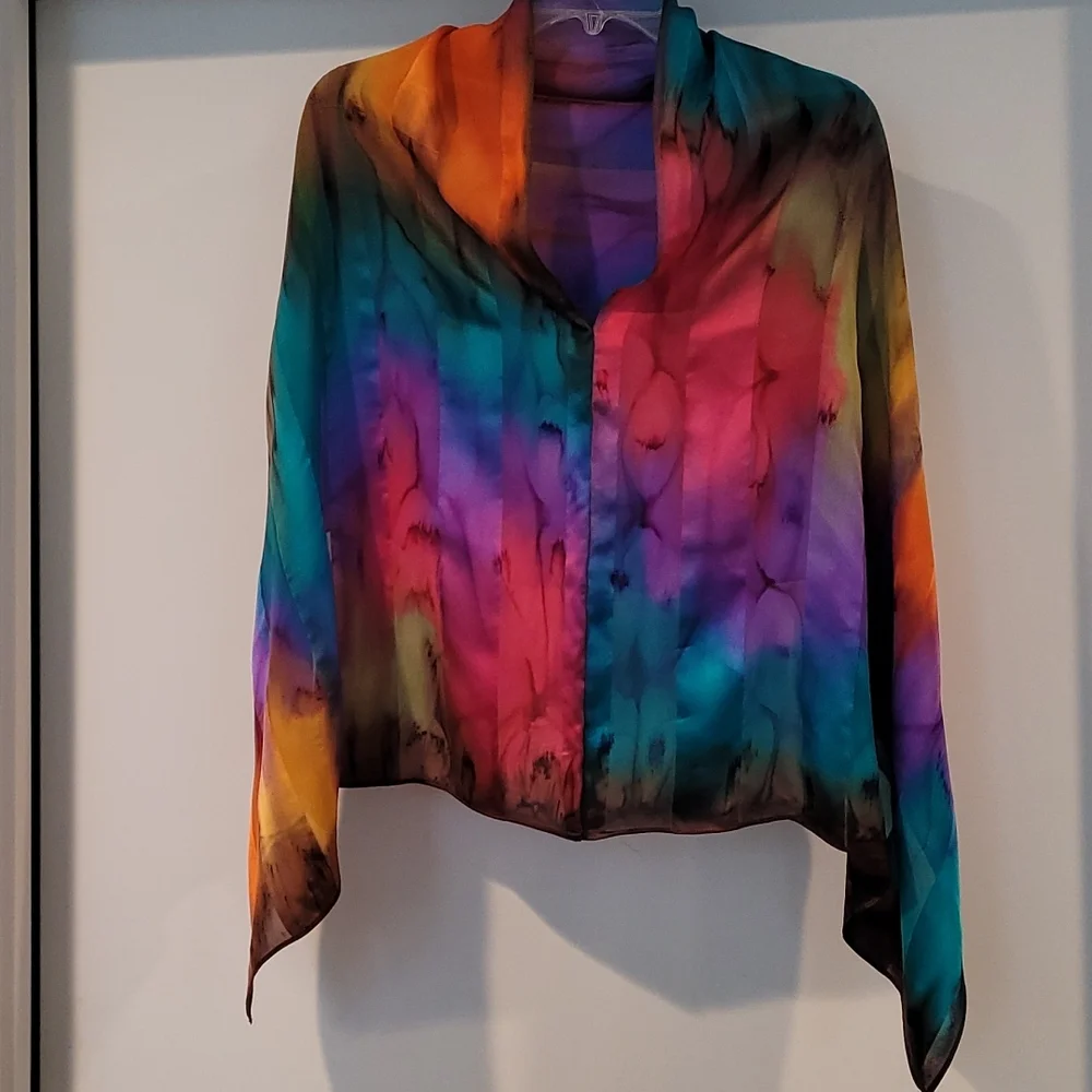 STUNNING 100% Silk popover. - Picture 3 of 6